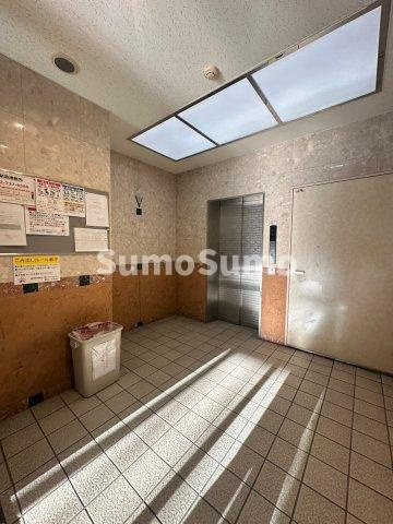 クロスステージ博多駅前のエントランス