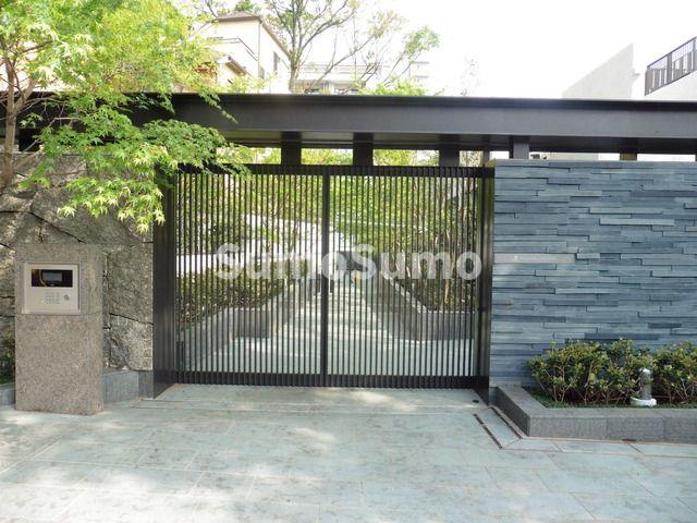 ザ・パークハウス二子玉川ガーデンのエントランス|建物の内部です