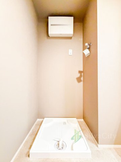 【居間・リビング】 | 目白ガーデニア | リビングダイニング　※工事中