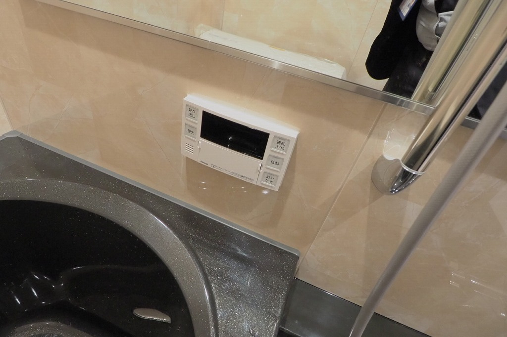 メゾン・ド・ビビ の浴室