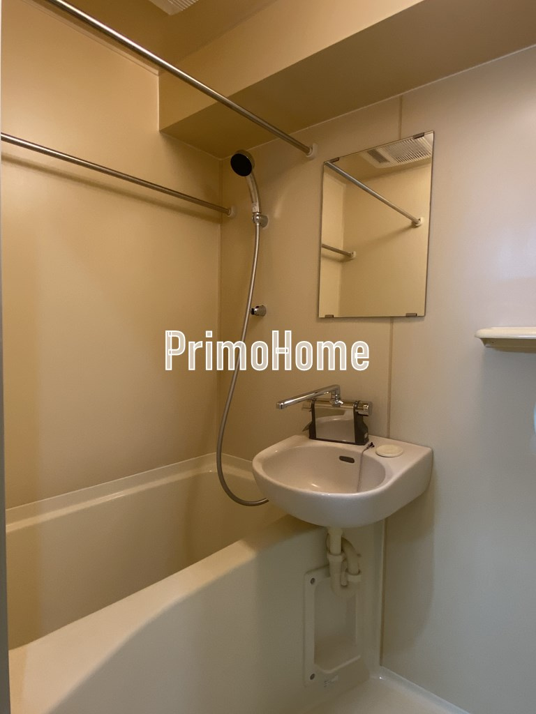 スカイコート神田須田町の浴室