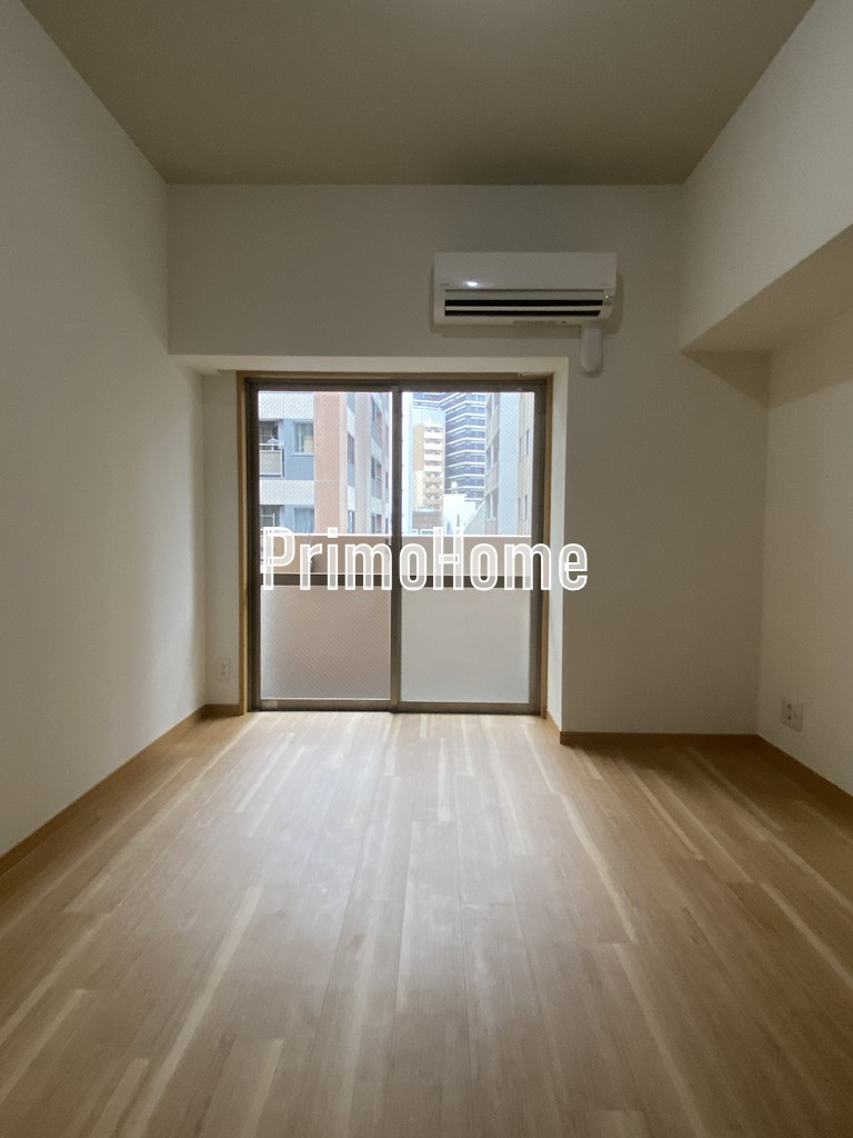 スカイコート神田須田町の洋室