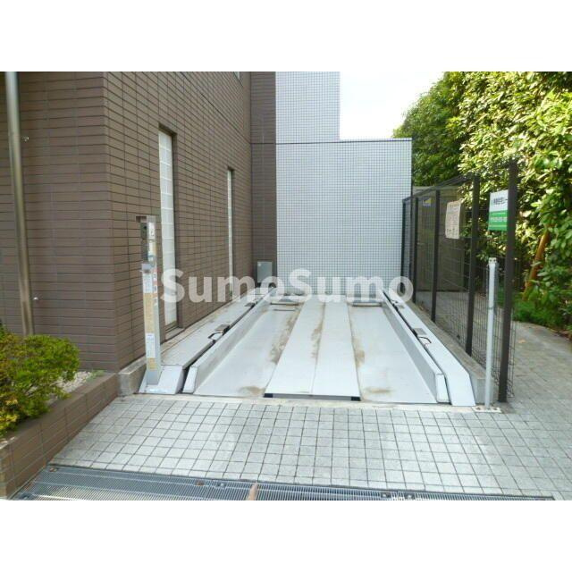 サンシャイン松本No.11の駐車場|駐車場があるので、車を買う予定の方も安心です