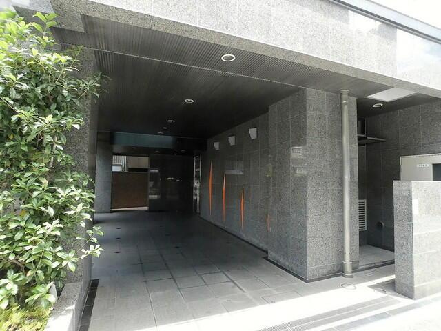 サンアーバン目黒のエントランス