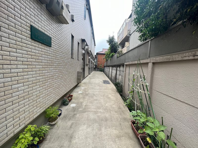 サニーヒルズのエントランス