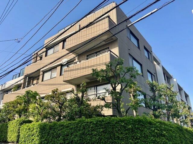 サニークレスト上目黒壱番館の外観