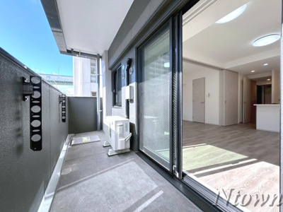 【バルコニー】 | S-RESIDENCE高岳ardent(アーデント) | 暖かな日差しのふりそそぐバルコニー