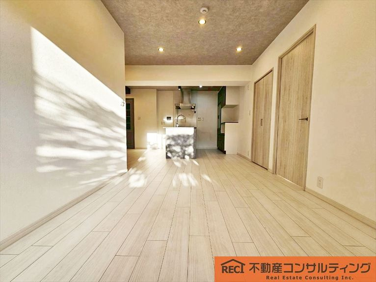 グラン・フェルティ本山の居間・リビング