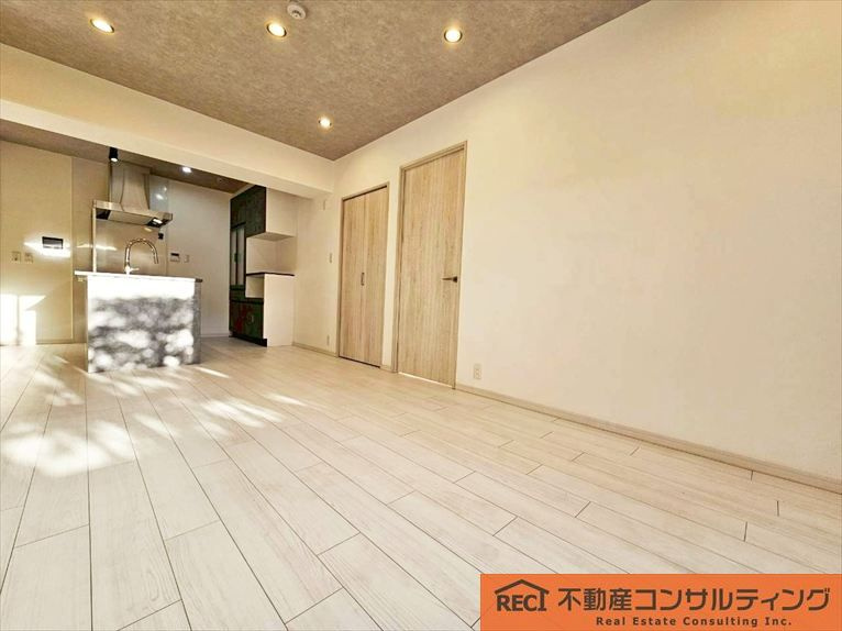 グラン・フェルティ本山の洋室