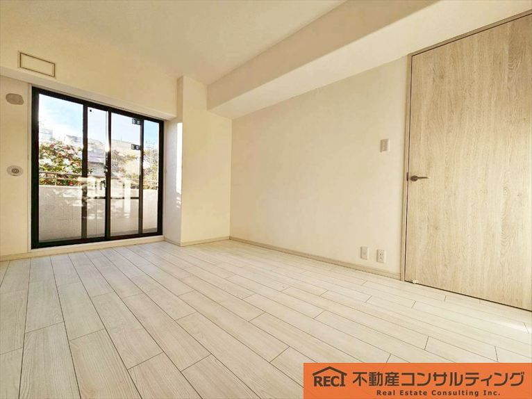 グラン・フェルティ本山の洋室