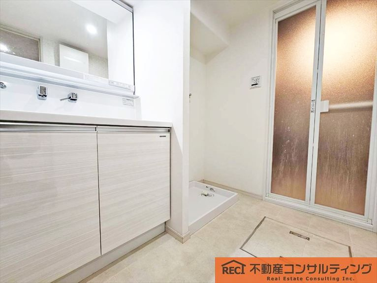 グラン・フェルティ本山の独立洗面台