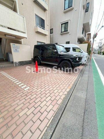 サンライト五本木の駐車場|駐車場完備です
