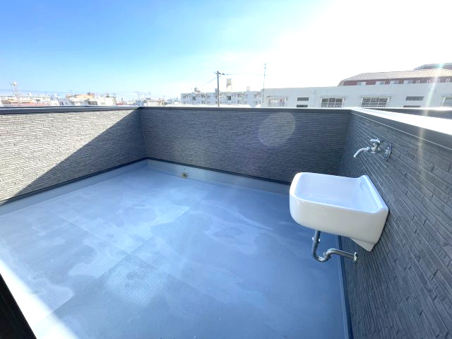 佐伯区千同一丁目　№35272のバルコニー|広いので多用途に
使えます。