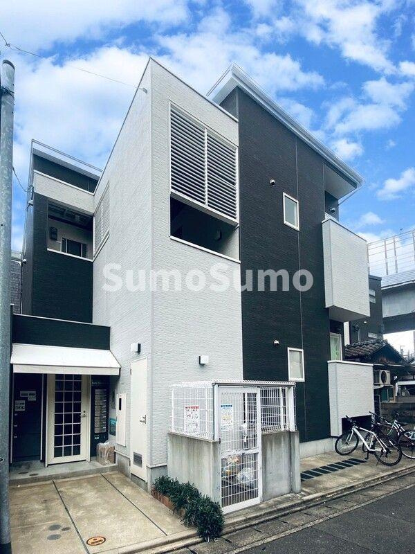 サンフロンティエールの外観