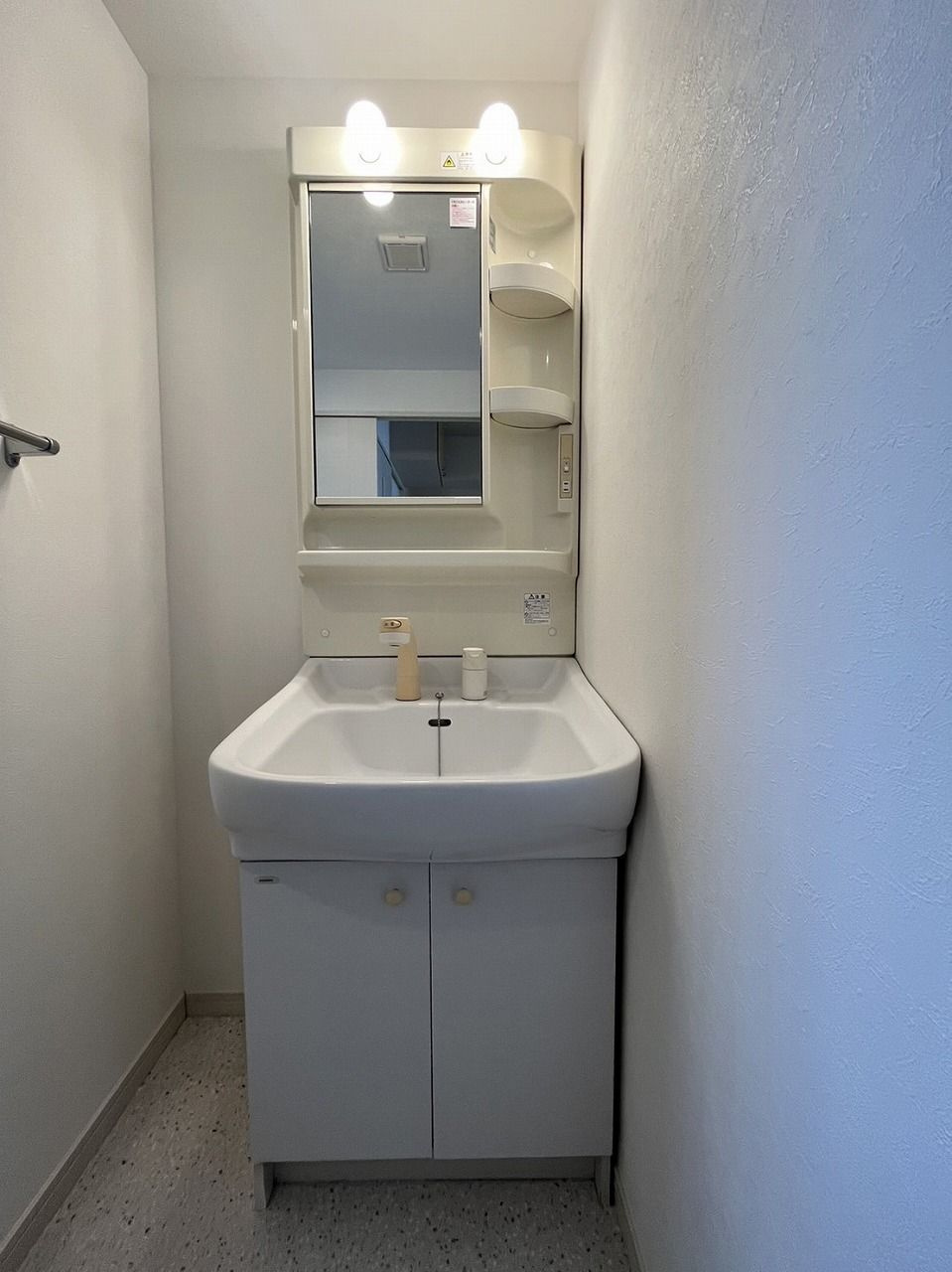 ニューガイア博多東の洗面所