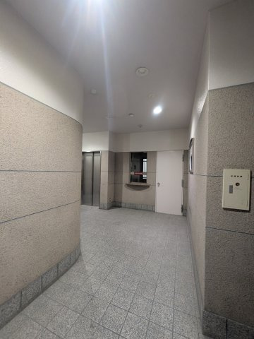 サンセール大橋のロビー