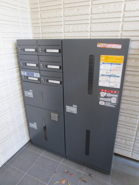 明大前壱番館のその他共用部分|宅配ＢＯＸ