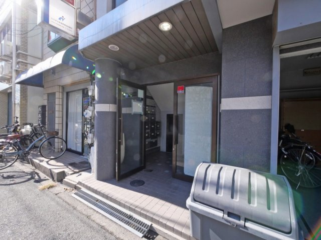 マキノマンションのエントランス