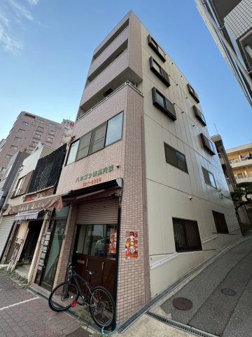 ピレデンス中山手の外観