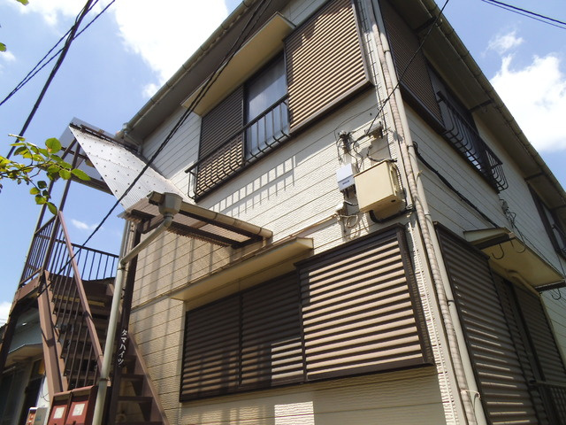 タマハイツの外観|昔ながらのアパートタイプ！