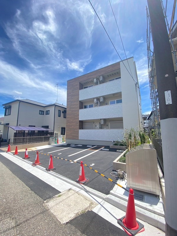 フジパレス宝塚仁川の外観