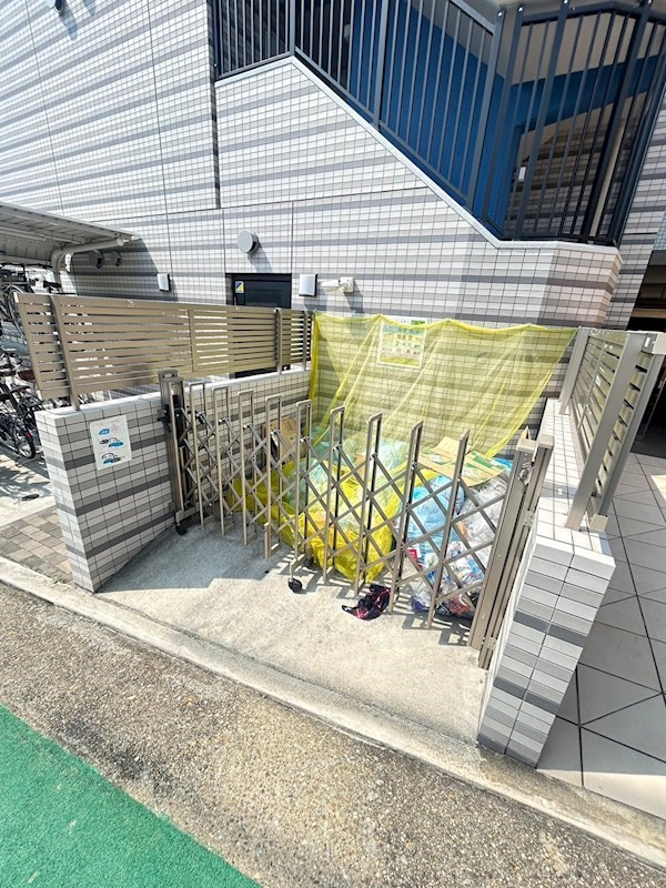 ファーストフィオーレ三宮イーストⅡの外観
