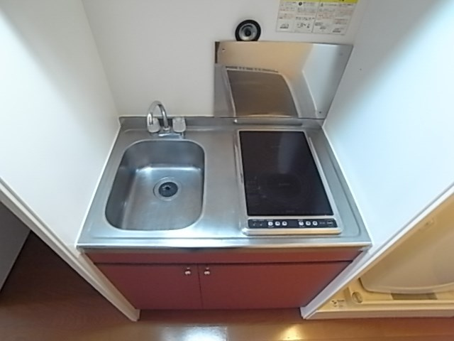 レオパレスウィル鳴尾のキッチン