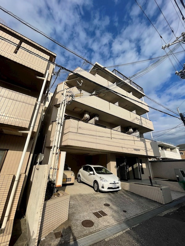 トーカン須磨神撫町キャスティールの外観