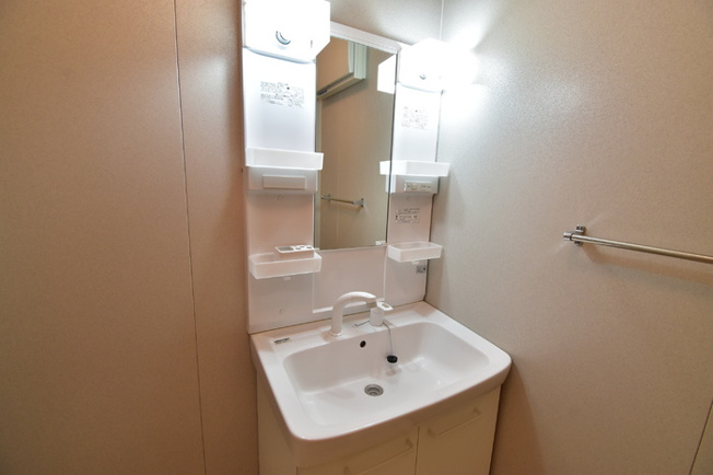 【洗面所】 | リビングタウン西寺方町