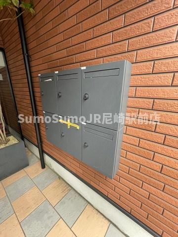 パロス武庫川クレシアのその他共用部分|外はこのようになっています