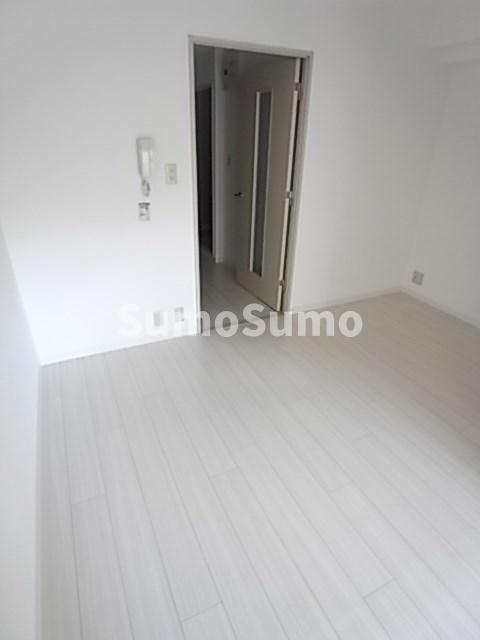 トーシンクレール塚口の居間・リビング|使いやすい居間です