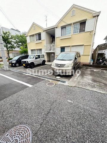 ドエル梅香Ⅰの駐車場