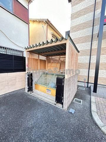 レオパレス上坂部のその他共用部分|外はこのようになっています