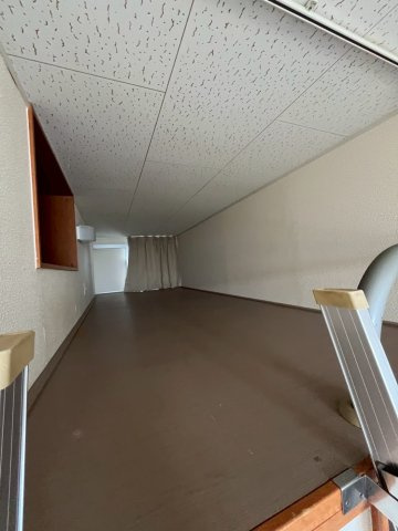 レオパレスいづみの内装