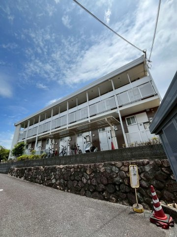 レオパレスいづみの外観
