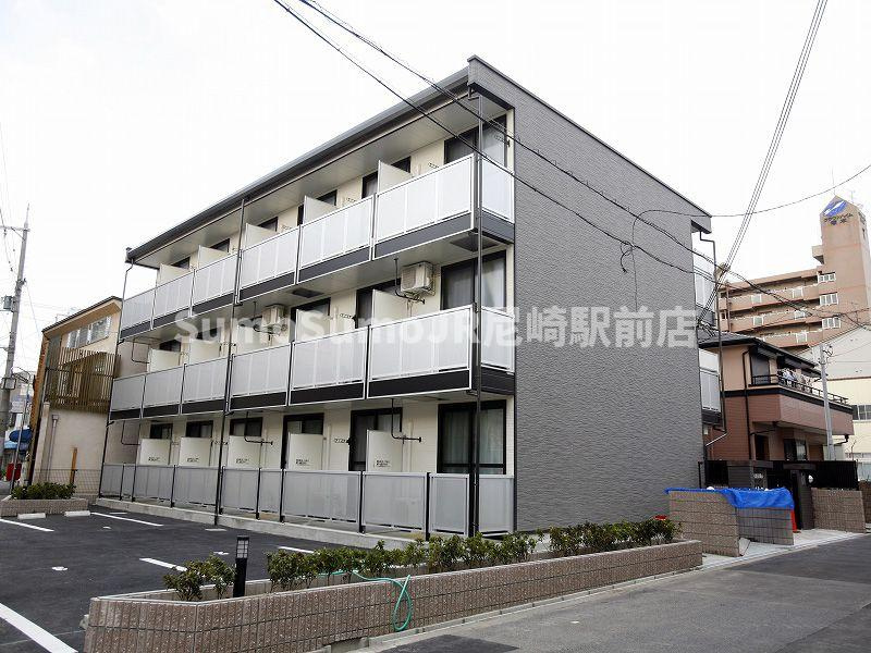 レオパレスカーサ塚本