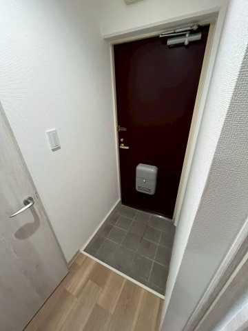 ハイツ室川Ⅰの玄関