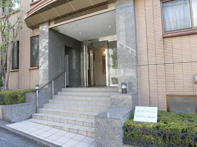 シティベース桜丘のエントランス| 
