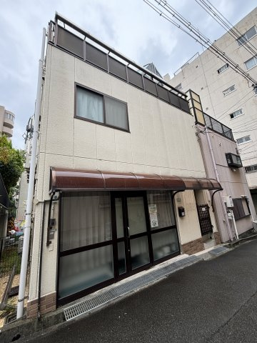 ハイツウエダの外観