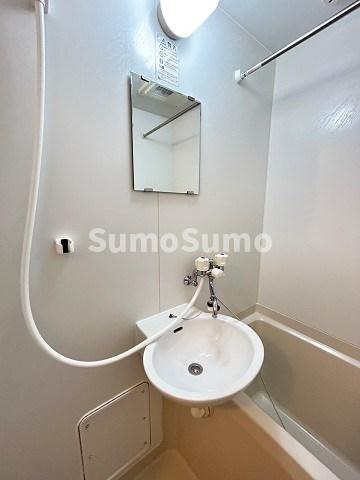 レオパレスルフランの洗面所|コンパクトで使いやすい洗面所