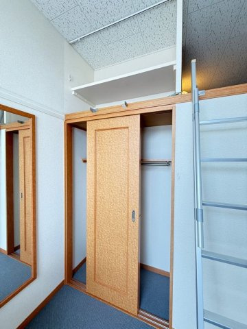 レオパレス岡本の和室