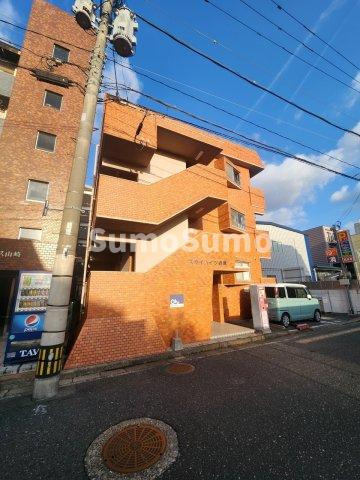スカイハイツ綿原の外観