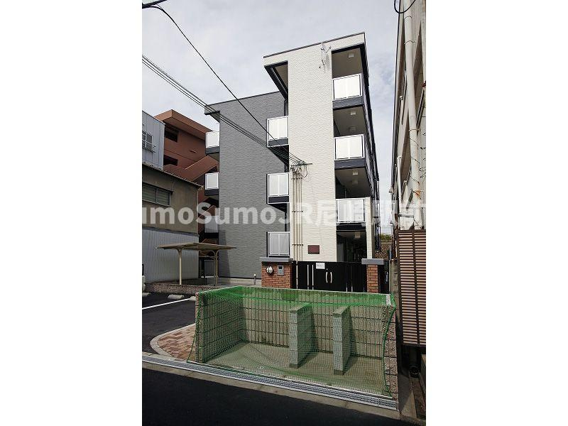 レオパレスコンパル歌島の外観|きれいな外観です