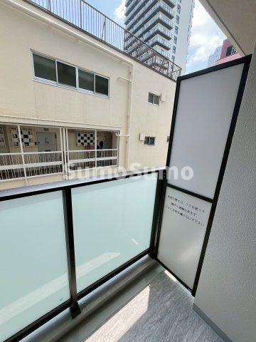 ジオエント白金台のバルコニー|お洗濯にも便利なバルコニー付き