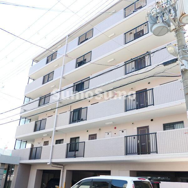 ドミール木川東の外観