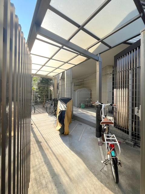 カーサビアンカのその他共用部分|★屋根付き駐輪スペース★