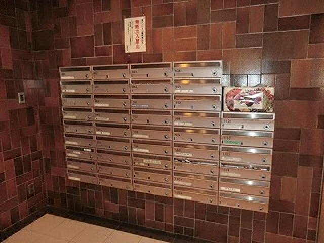 福岡市中央区舞鶴１丁目の賃貸マンションのロビー