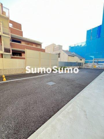 シーズンフラッツ柿の木坂の駐車場|駐車スペースもあります