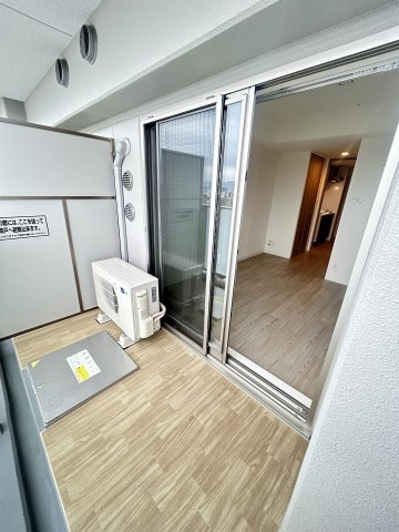 エスリードレジデンス ザ・グラン大阪ノアのバルコニー|お洗濯にも便利なバルコニー付き