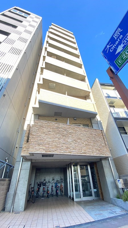 スカイコート駒沢大学の外観